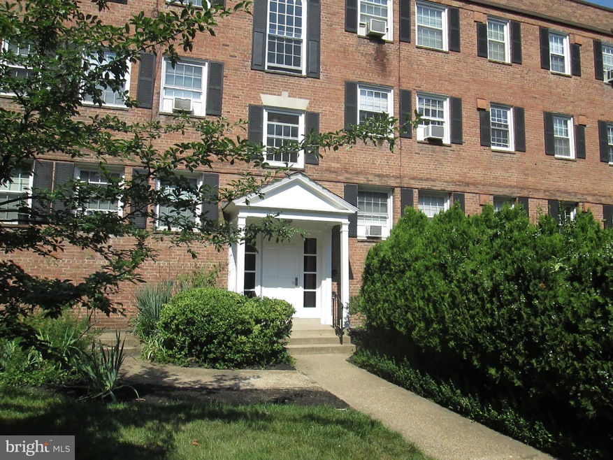 5012 Columbia Pike unit 4, Arlington, VA 22204 - photo 1