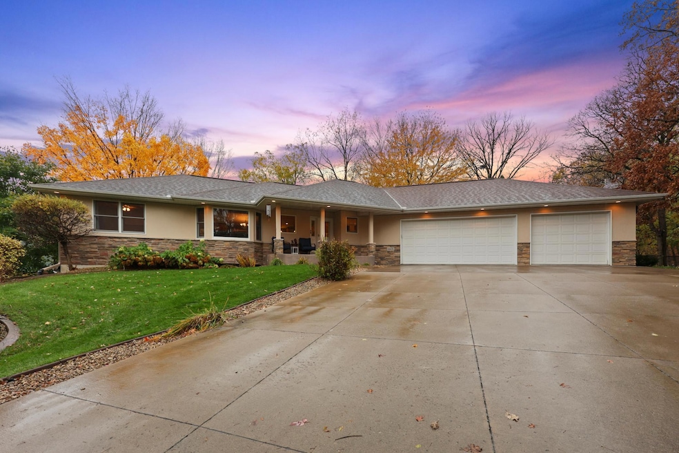 Copy of 8E5A8009.JPG