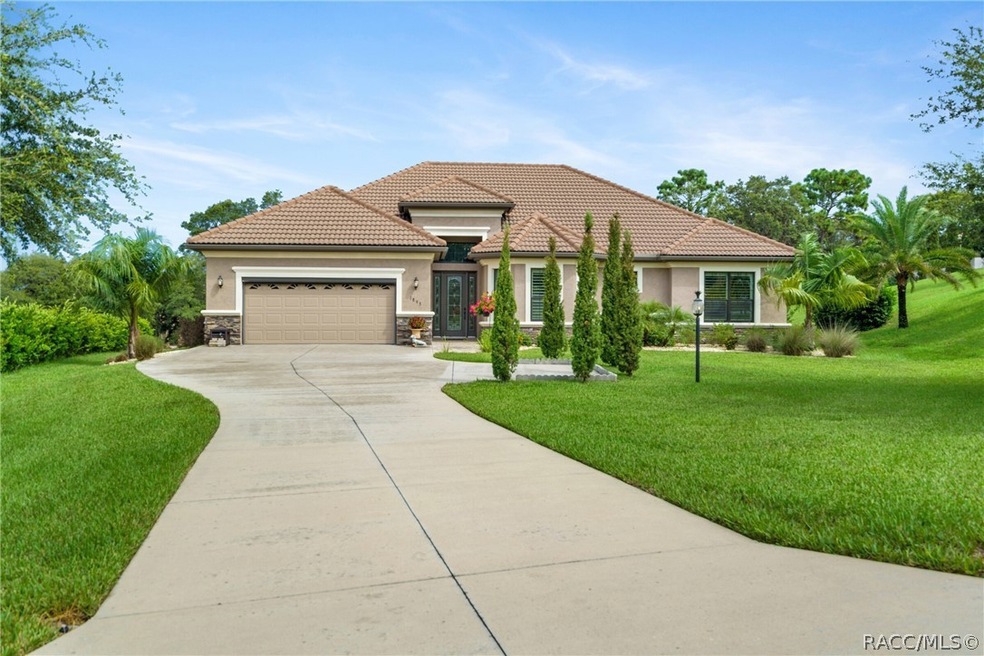 Home sits on half an acre