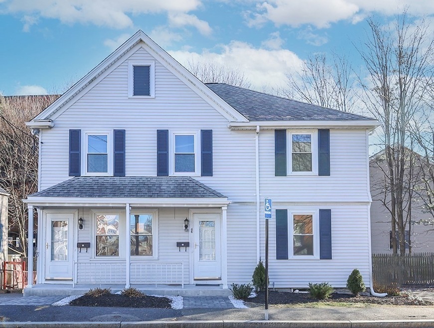 68 Lincoln Rd unit 1, Newton, MA 02458 - photo 1