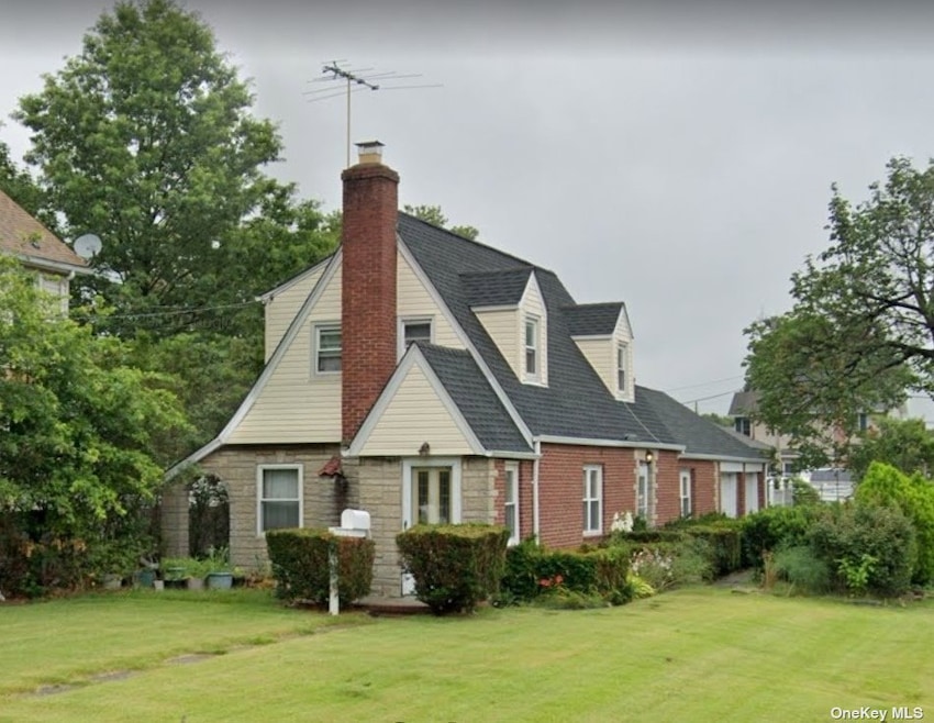 Sold $560,000 • Co-Listing Agent