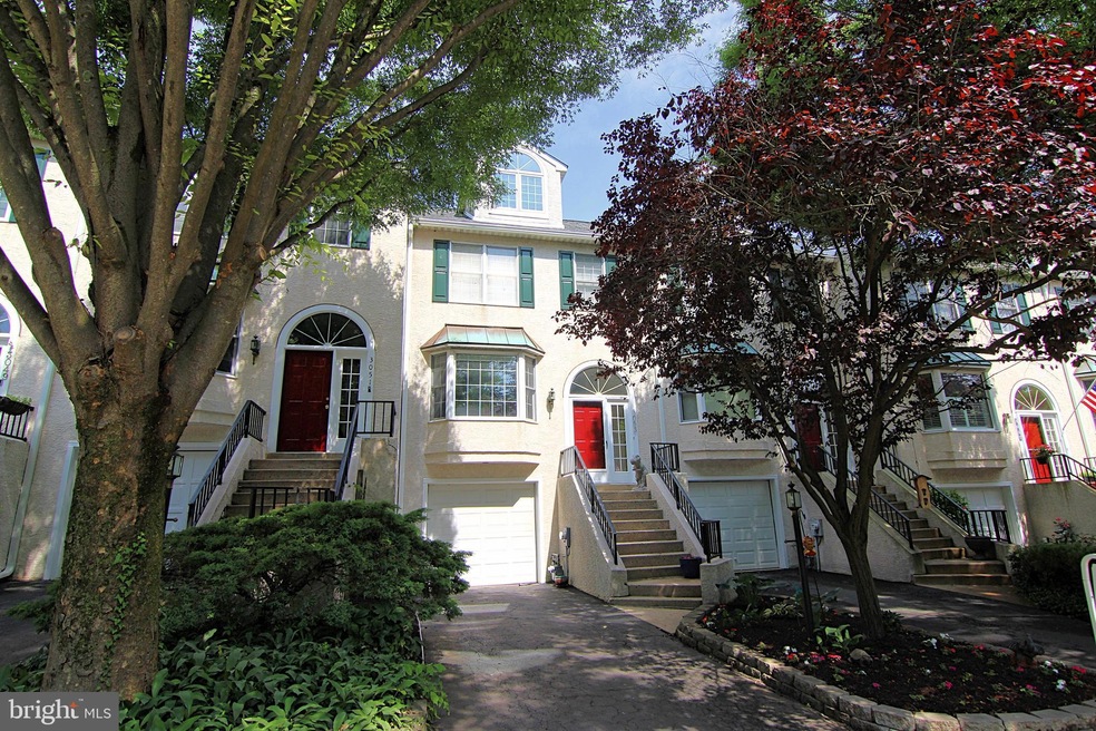 3053 Mitchell Ct, Lafayette Hill, PA 19444 - photo 1