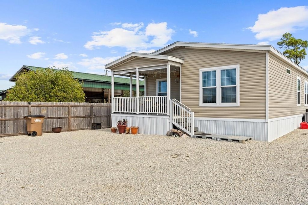 Sold $325,000