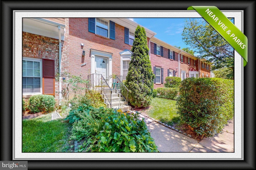 6010 Liberty Bell Ct, Burke, VA 22015 - photo 1