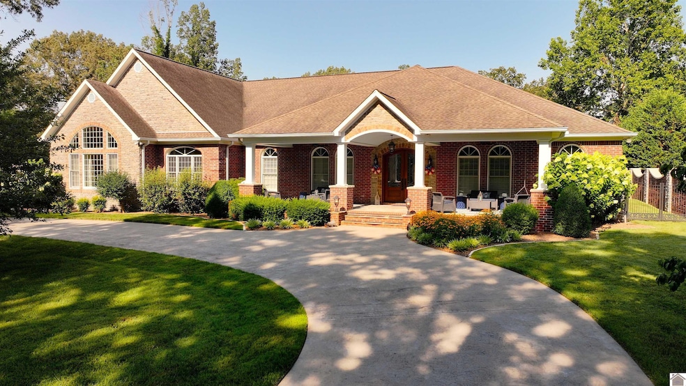 135 Allegheny Rd, Gilbertsville, KY 42044 - photo 1