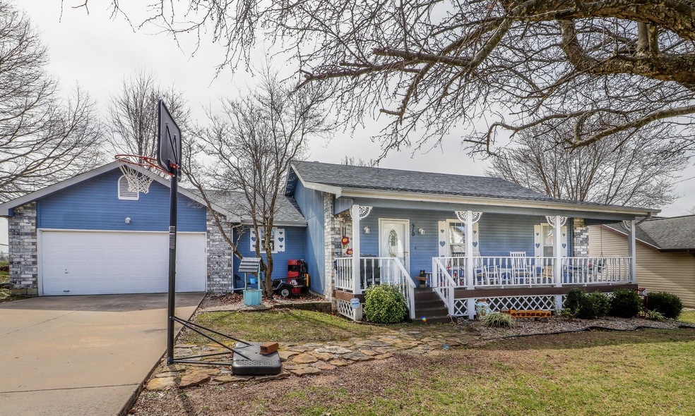 1-510 Baldknobber Nixa, MO 65714-
