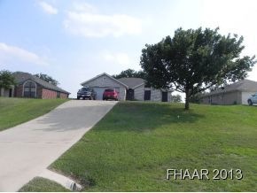 1404 Hawk Trail, Copperas Cove, TX 76522 - photo 1