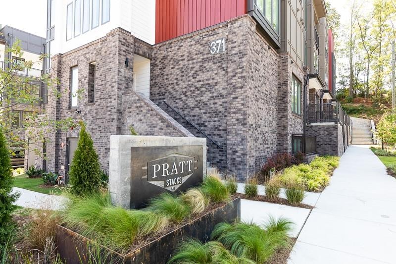 New Condos located in historic Grant Park on the Beltline!