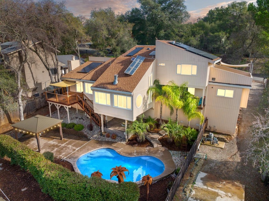 Walking distance to the golf course with top rated schools located nearby..this home has it all!