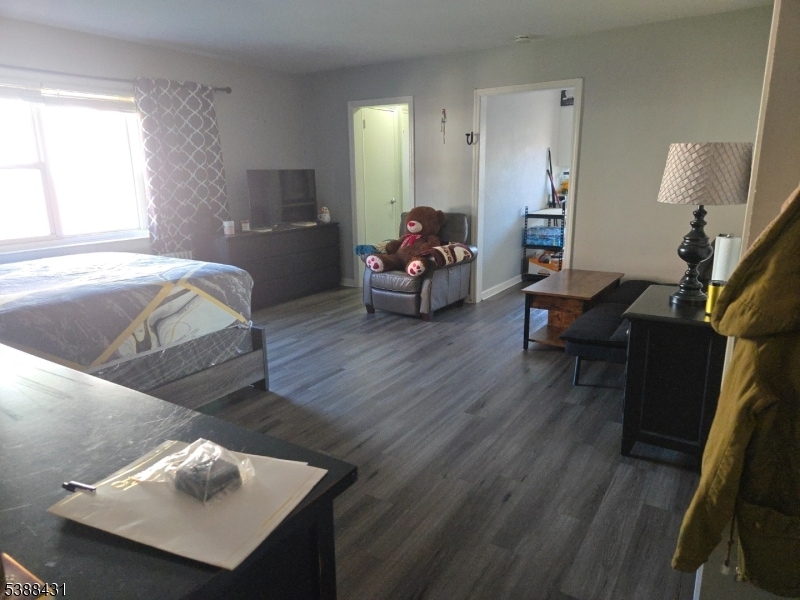 For Rent $1,600/month