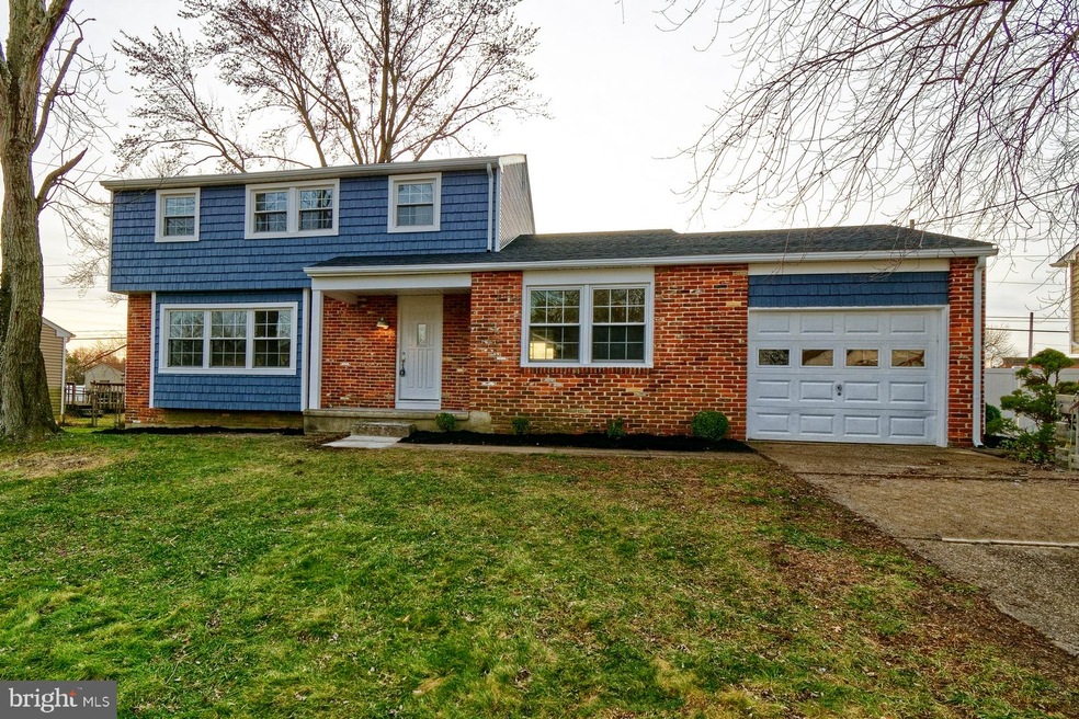 8 Benner Rd, Blackwood, NJ 08012 - photo 1