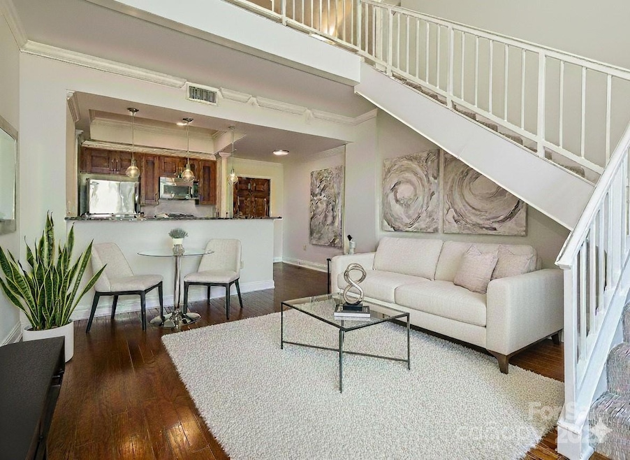 5th & Poplar Condominiums unit 723, Charlotte, NC 28202 - photo 1