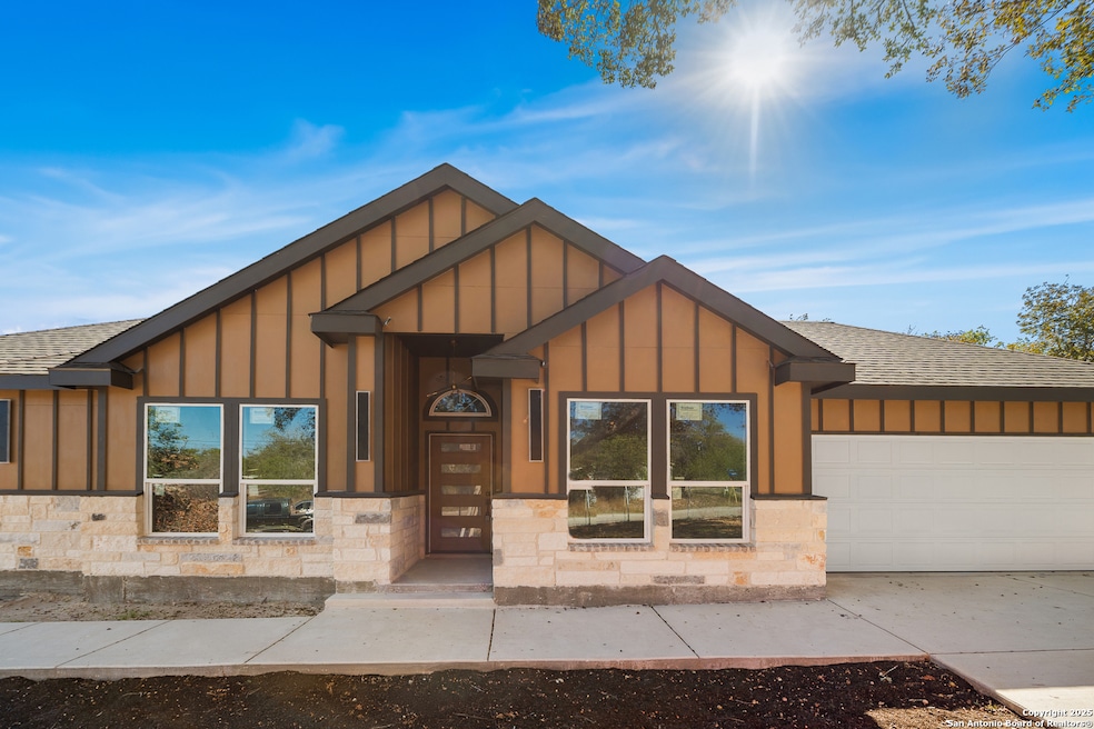 23102 Shady Forest Dr, Elmendorf, TX 78112 - photo 1