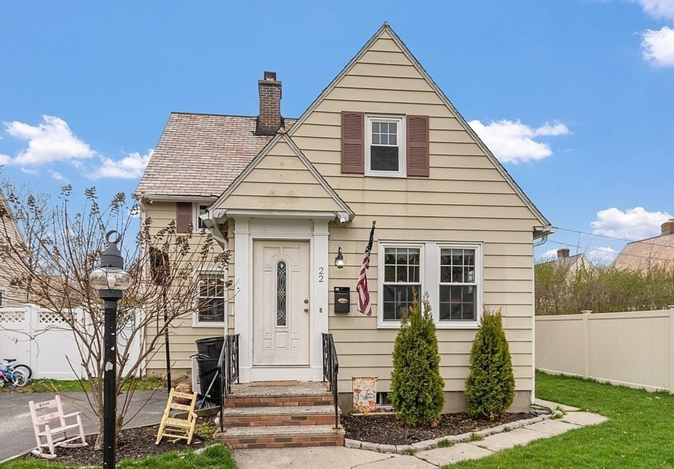 22 Heroult Rd, Worcester, MA 01606 - photo 1