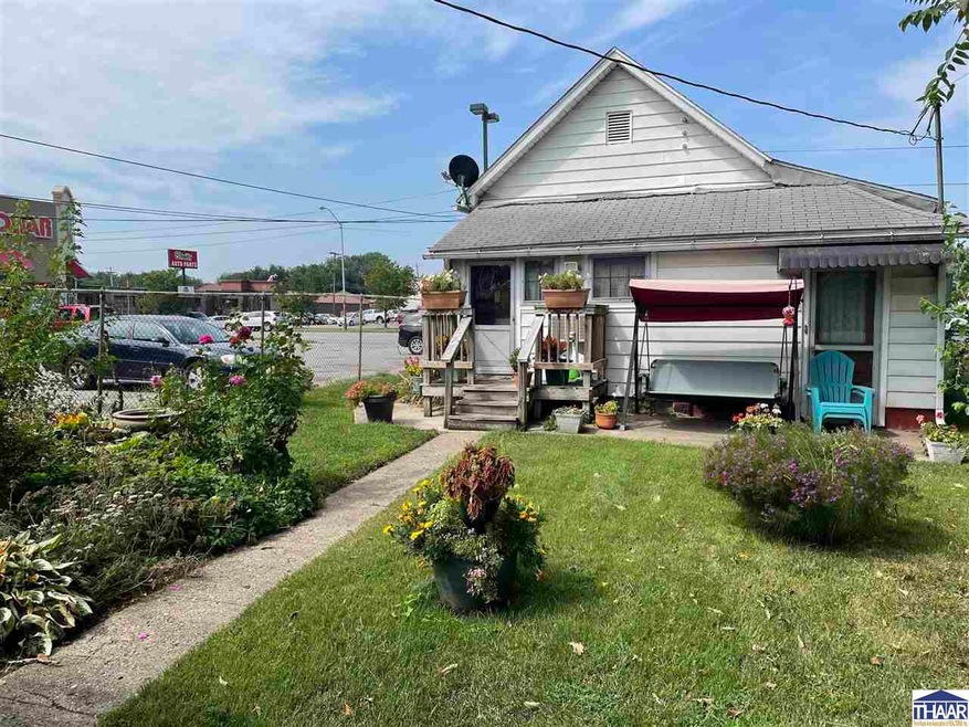 1904 S 3rd St, Terre Haute, IN 47802 - photo 1