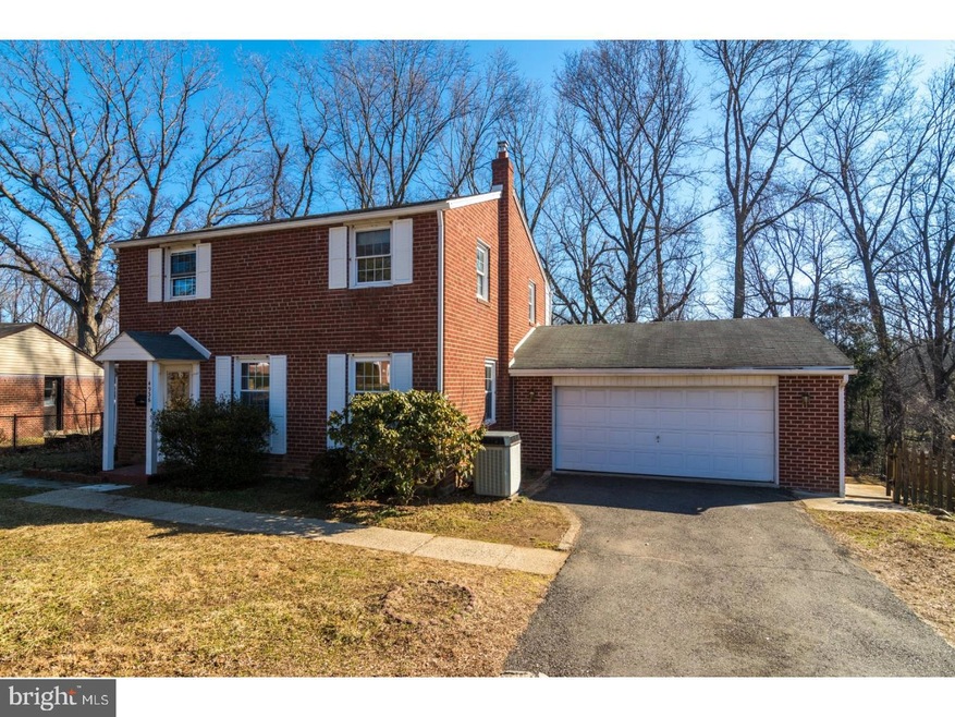 4936 Jackson Dr, Brookhaven, PA 19015 - photo 1