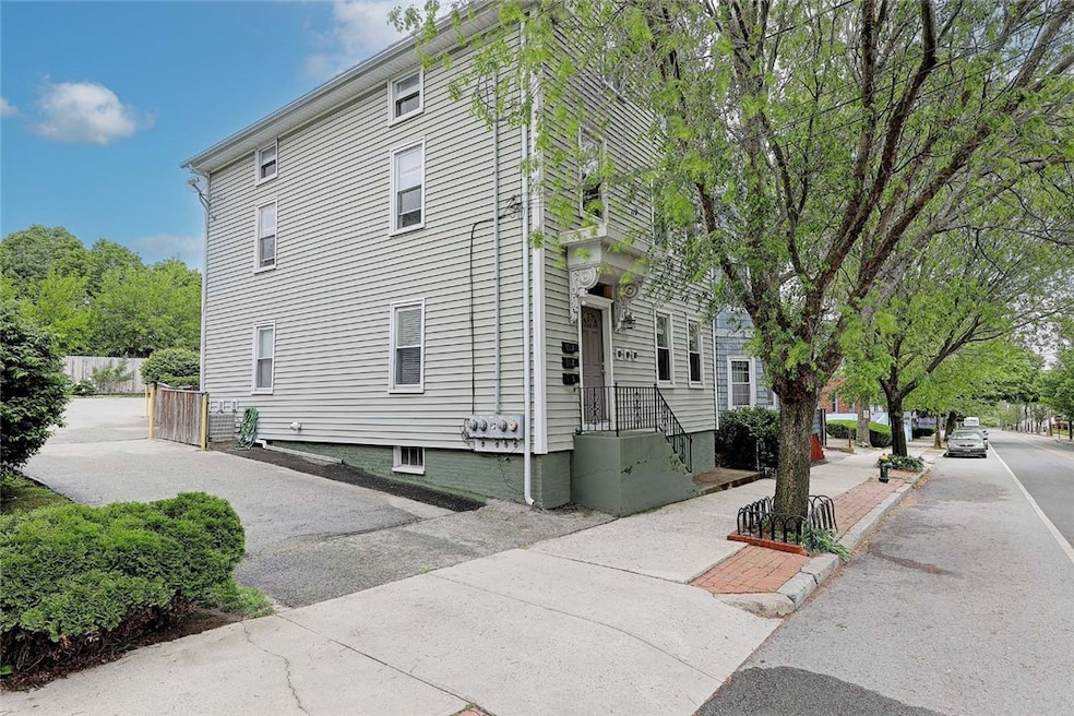 510 Wickenden St unit 3, Providence, RI 02903 - photo 1