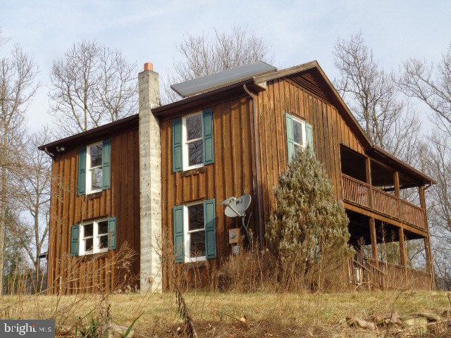 35 Cherokee Ln, McClure, PA 17841 - photo 1