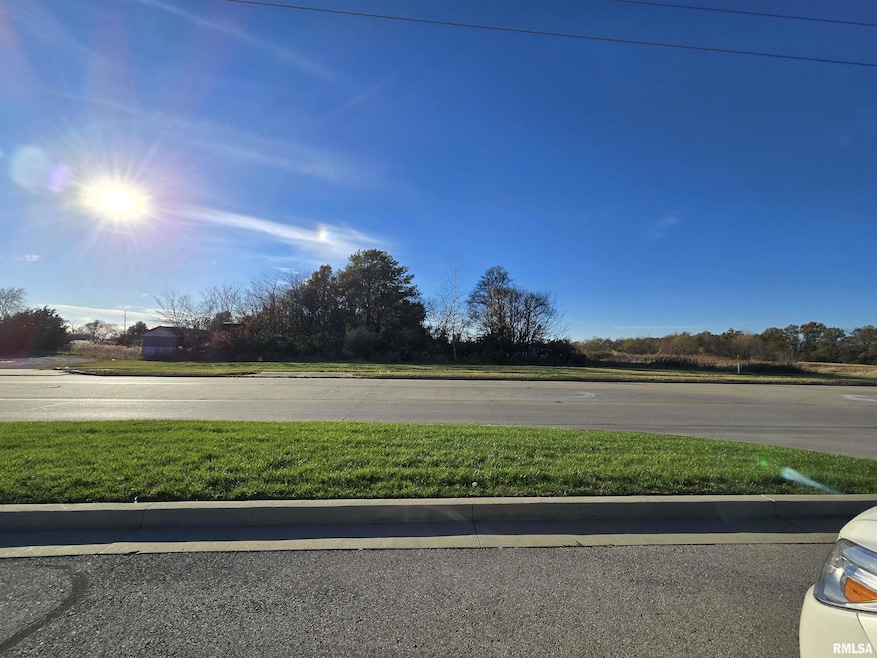 000 N Wells Bypass Rd, Mount Vernon, IL 62864 - photo 1