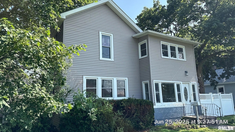 507 E Main St, Aledo, IL 61231 - photo 1