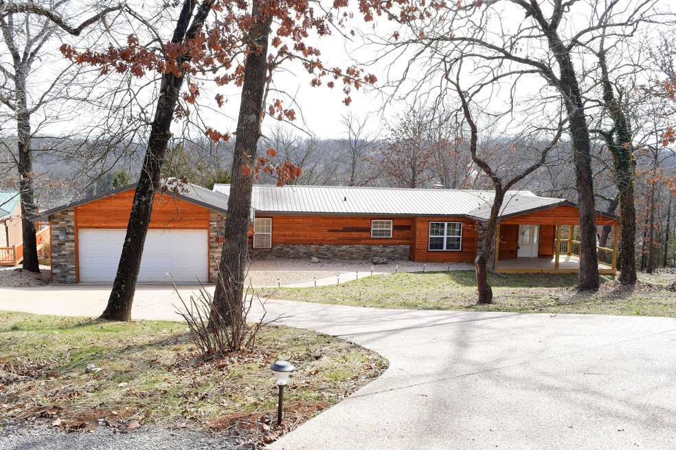 555 Fox Fire Knoll Dr, Kimberling City, MO 65686 - photo 1