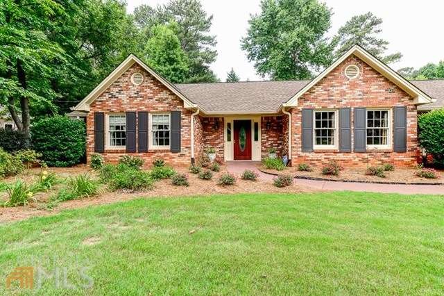 Step-less entry welcomes you into this spacious ho