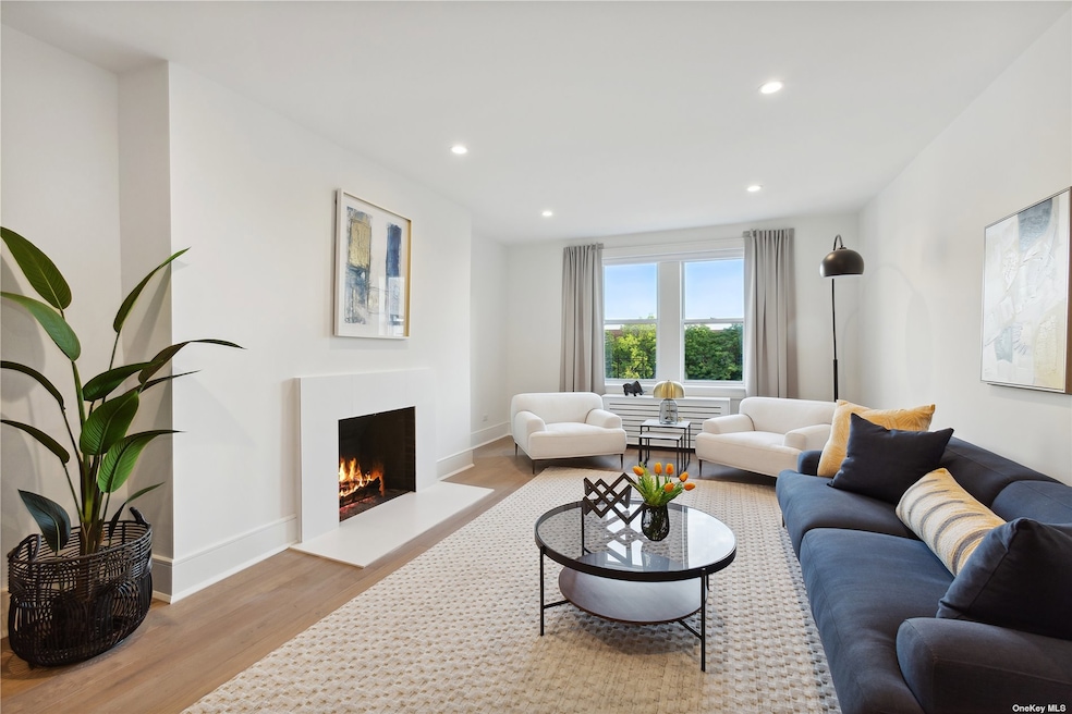 148-09 Northern Blvd unit 1 G, Flushing, NY 11354 - photo 1