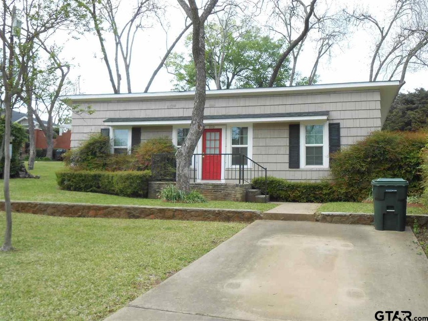 810 810 Leard, Tyler, TX 75701 - photo 1