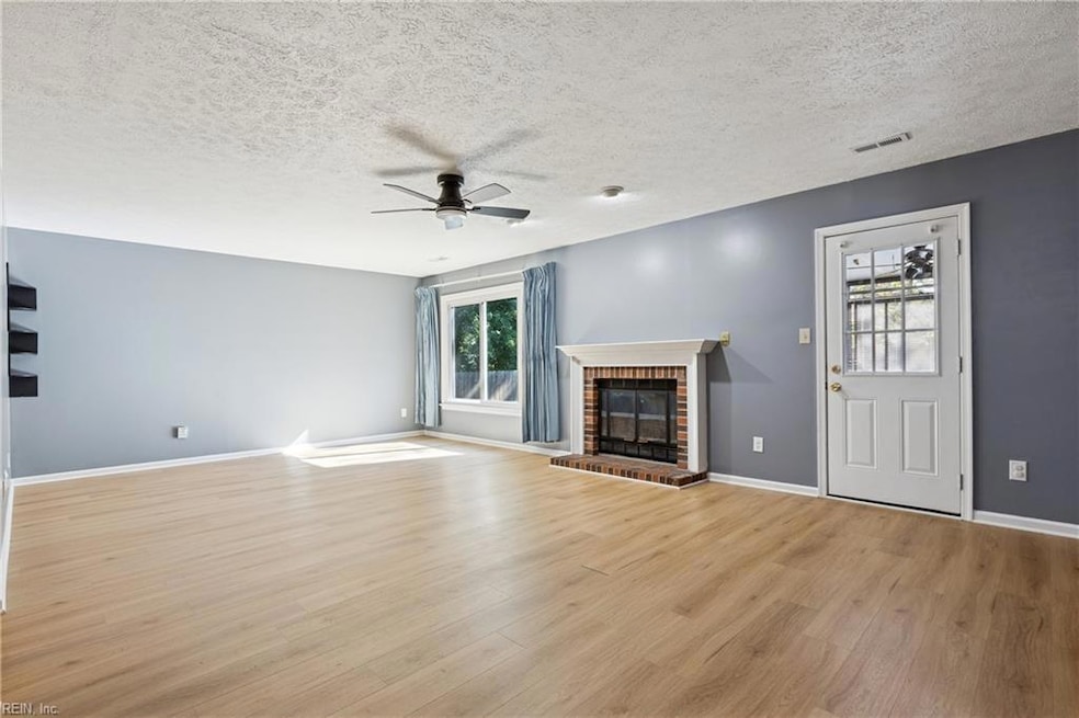 4 Prestwick Way, Hampton, VA 23669 - photo 1