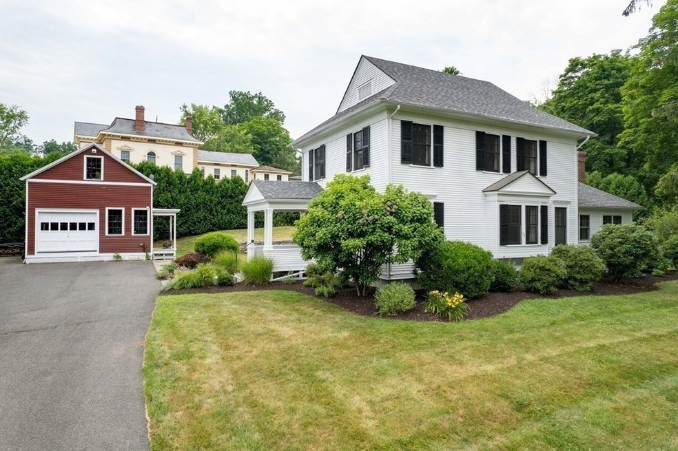 32 Gray St, Amherst, MA 01002 - photo 1