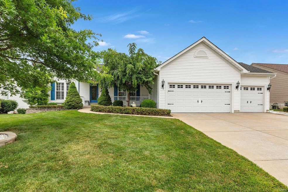 8083 Glen Arbor Dr, Lake Saint Louis, MO 63367 - photo 1