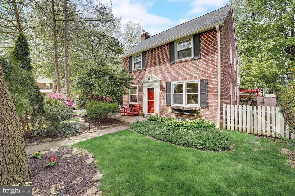 1427 Edgevale Rd, Wynnewood, PA 19096 - photo 1