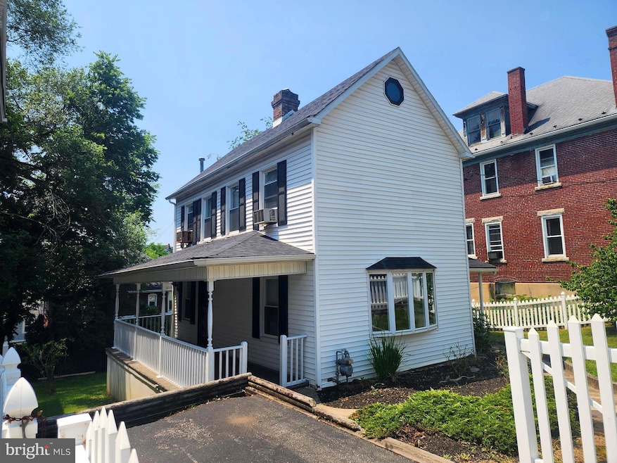 520 Cumberland St, Cumberland, MD 21502 - photo 1