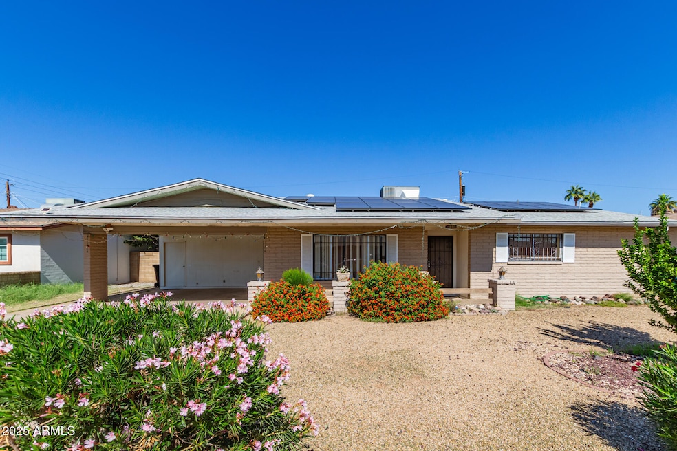 3828 W Loma Ln, Phoenix, AZ 85051 - photo 1