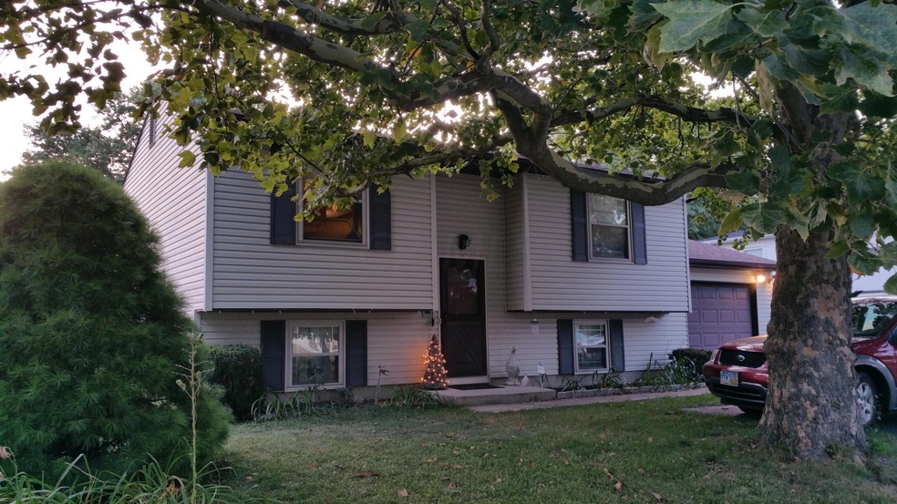 3541 Hoover front