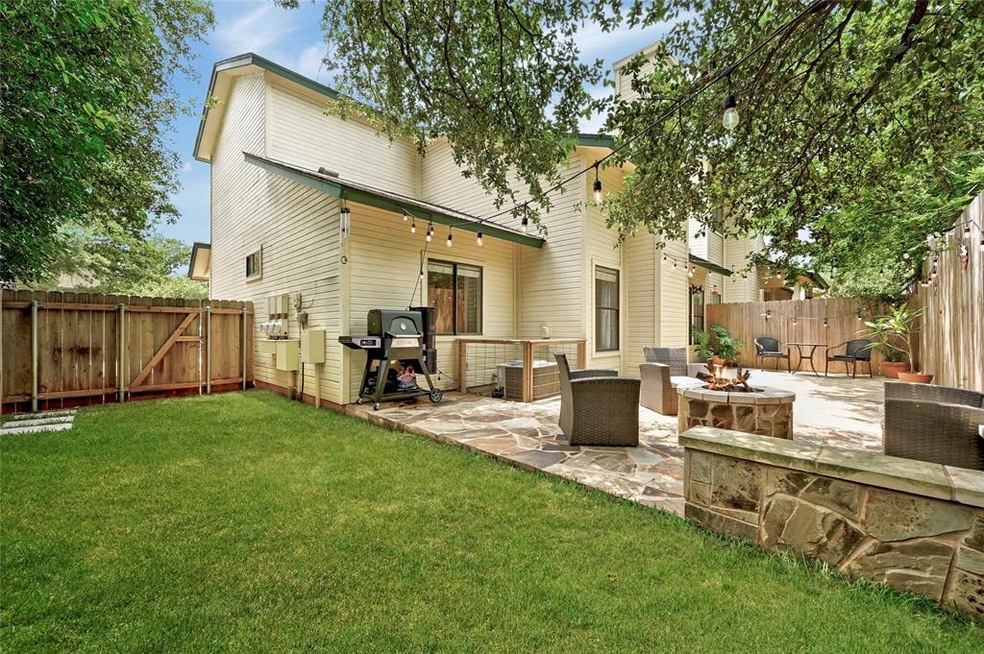 12212 Brigadoon Ln unit 114S, Austin, TX 78727 - photo 1