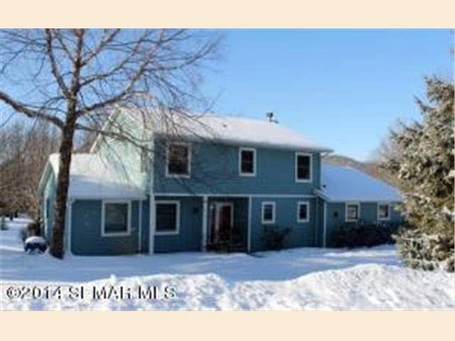 2007 Clinton Dr, Winona, MN 55987 - photo 1