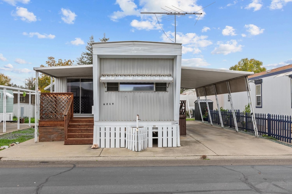 6219 Calgary Ave, Sacramento, CA 95841 - photo 1