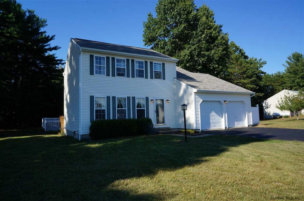 21 Oxford Dr, Saratoga Springs, NY 12866 - photo 1