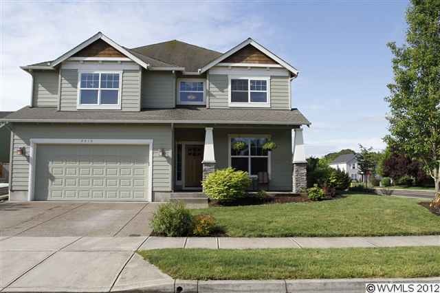 One of the largest floor plans in Spring Meadow; C
