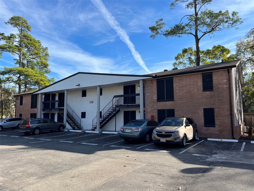 3318 N Macgregor Way unit 6, Houston, TX 77004 - photo 1