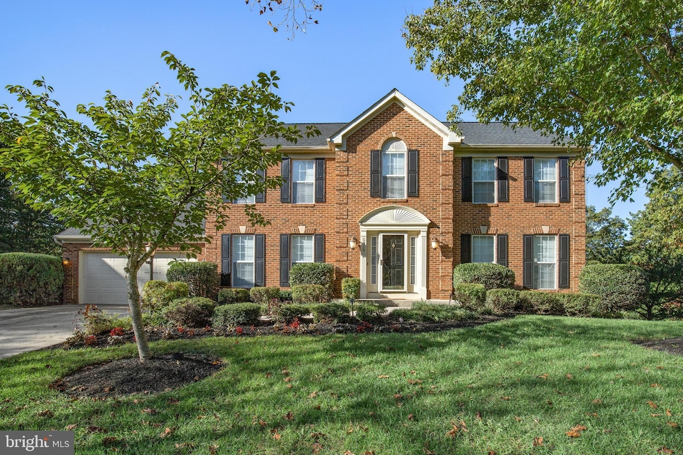 6516 Wood Pointe Dr, Glenn Dale, MD 20769 - photo 1