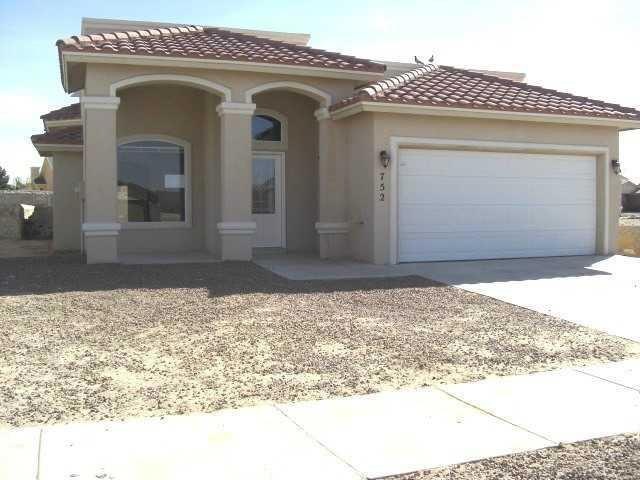 752 Weiermann, El Paso, TX 79928 - photo 1