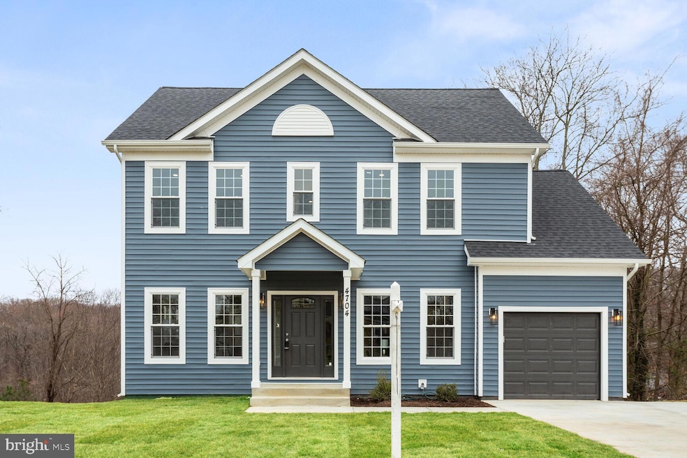 4704 Birchtree Ln, Temple Hills, MD 20748 - photo 1