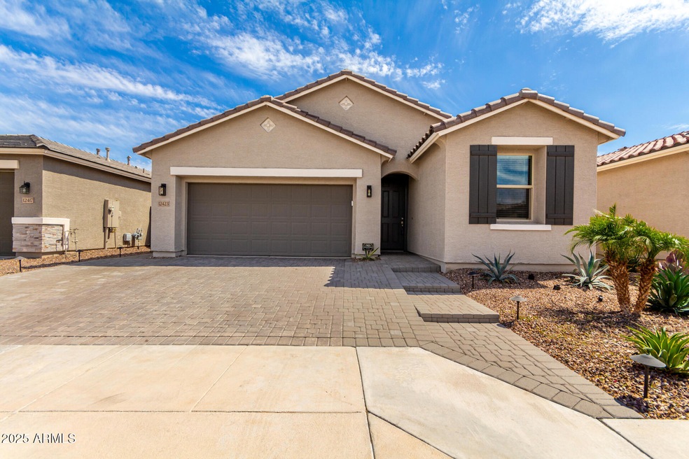 12423 W Citrus Way, Litchfield Park, AZ 85340 - photo 1