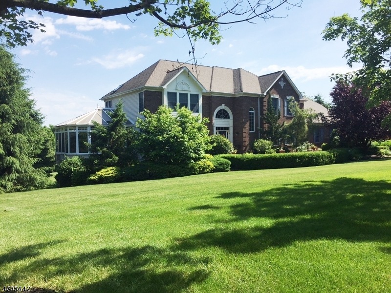 10 Emley Rd, Pittstown, NJ 08867 - photo 1