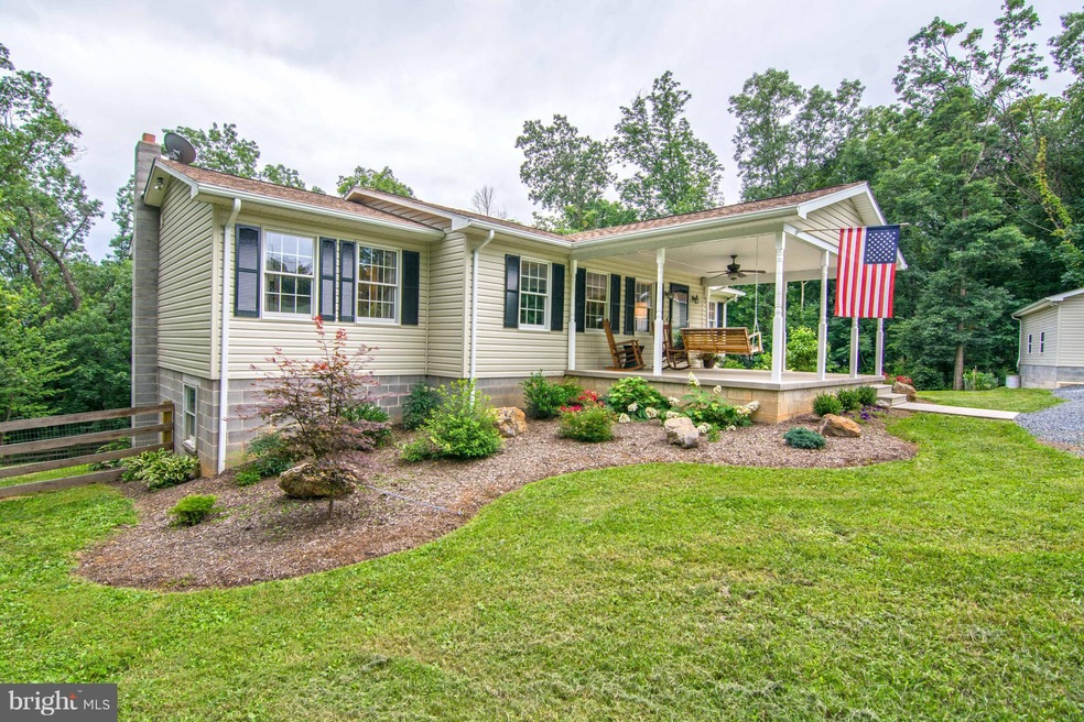 278 Blue Bell Ln, Strasburg, VA 22657 - photo 1