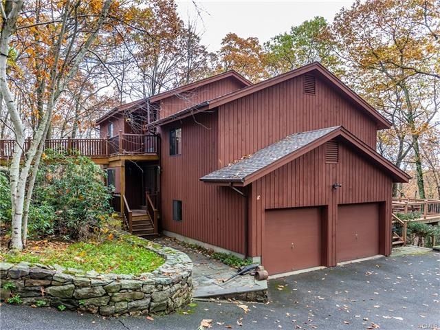 3 Jennifer Rd, New Fairfield, CT 06812 - photo 1