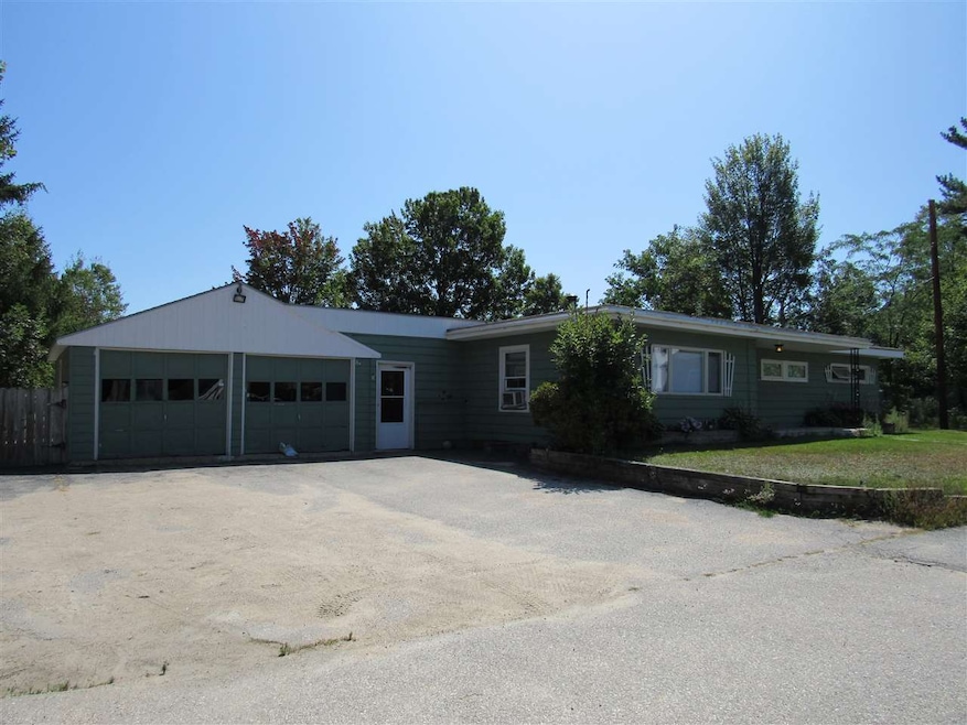 8 Rocky Ln, Berlin, NH 03570 - photo 1