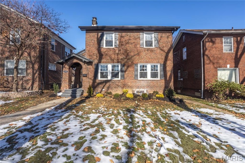 6715 Chamberlain Ave, Saint Louis, MO 63130 - photo 1